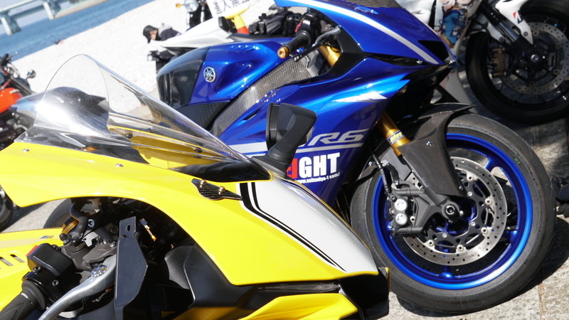 YZF-R1