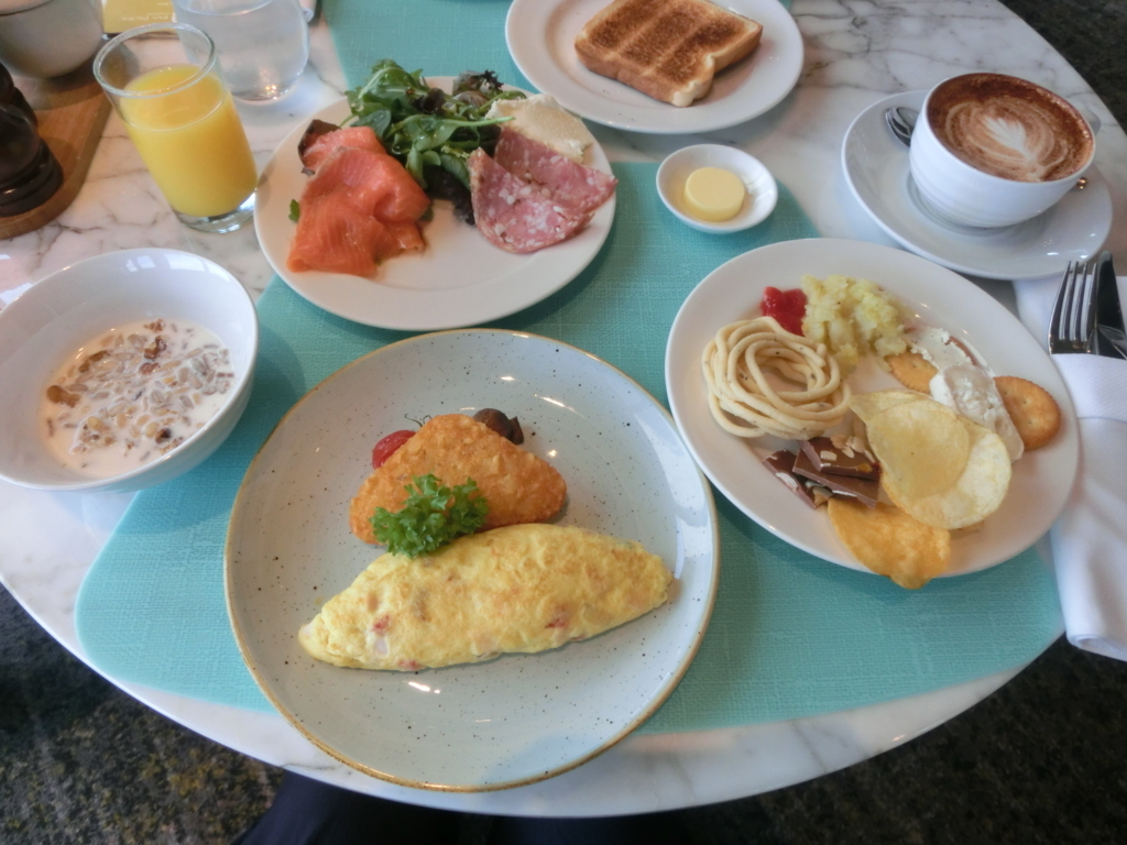 シンガポール旅 #07／ラッフルズホテルでお買い物 | Just an archive