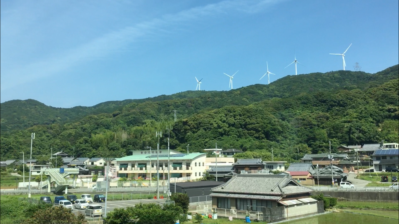 梅雨の合間の紀勢線車窓の風景