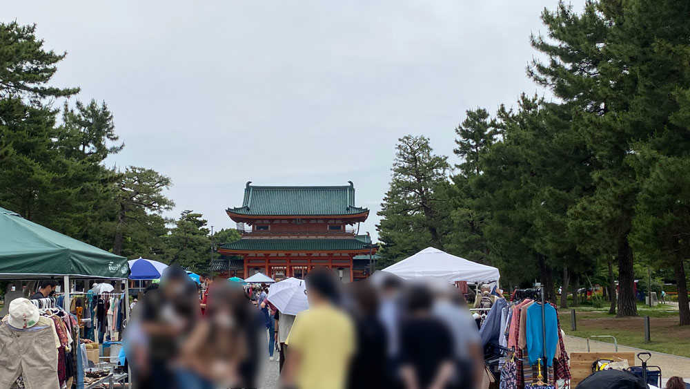 平安神宮　フリーマーケット