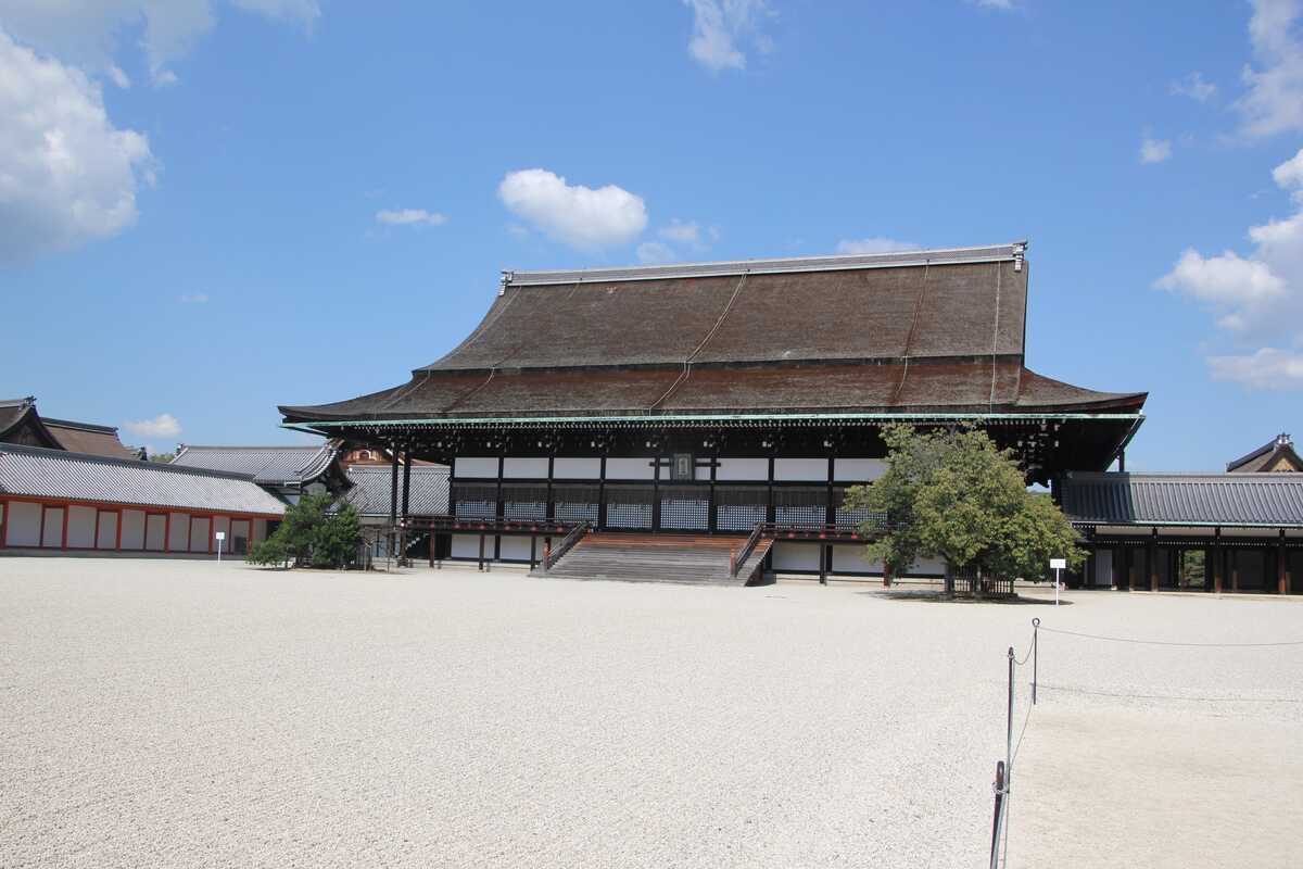 京都御所紫宸殿