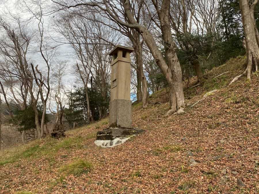 八瀬みみじの小径　ラジオ塔
