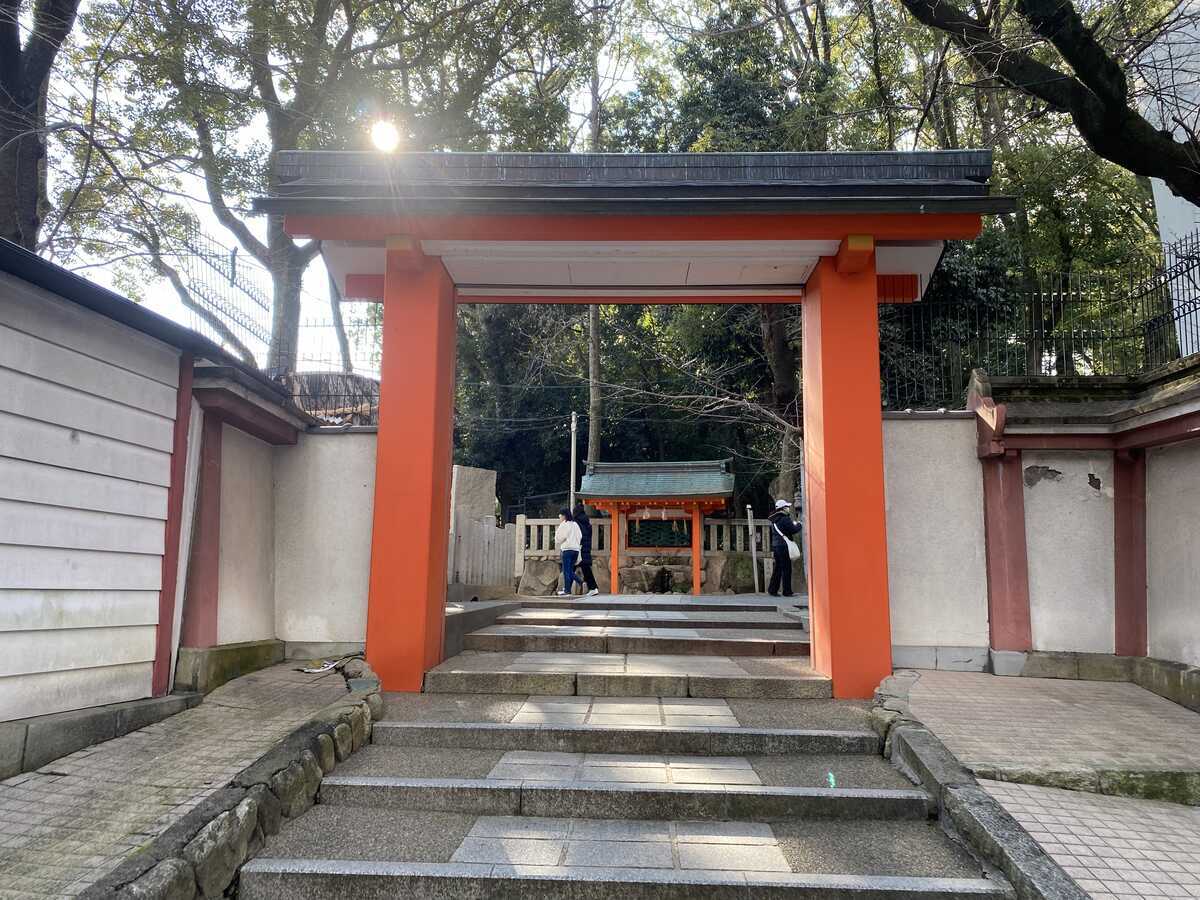 生田神社東門
