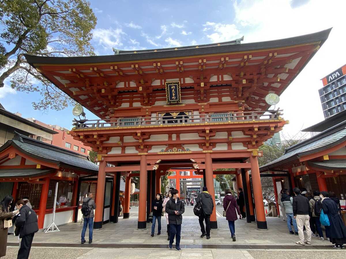 生田神社（神戸市）　楼門