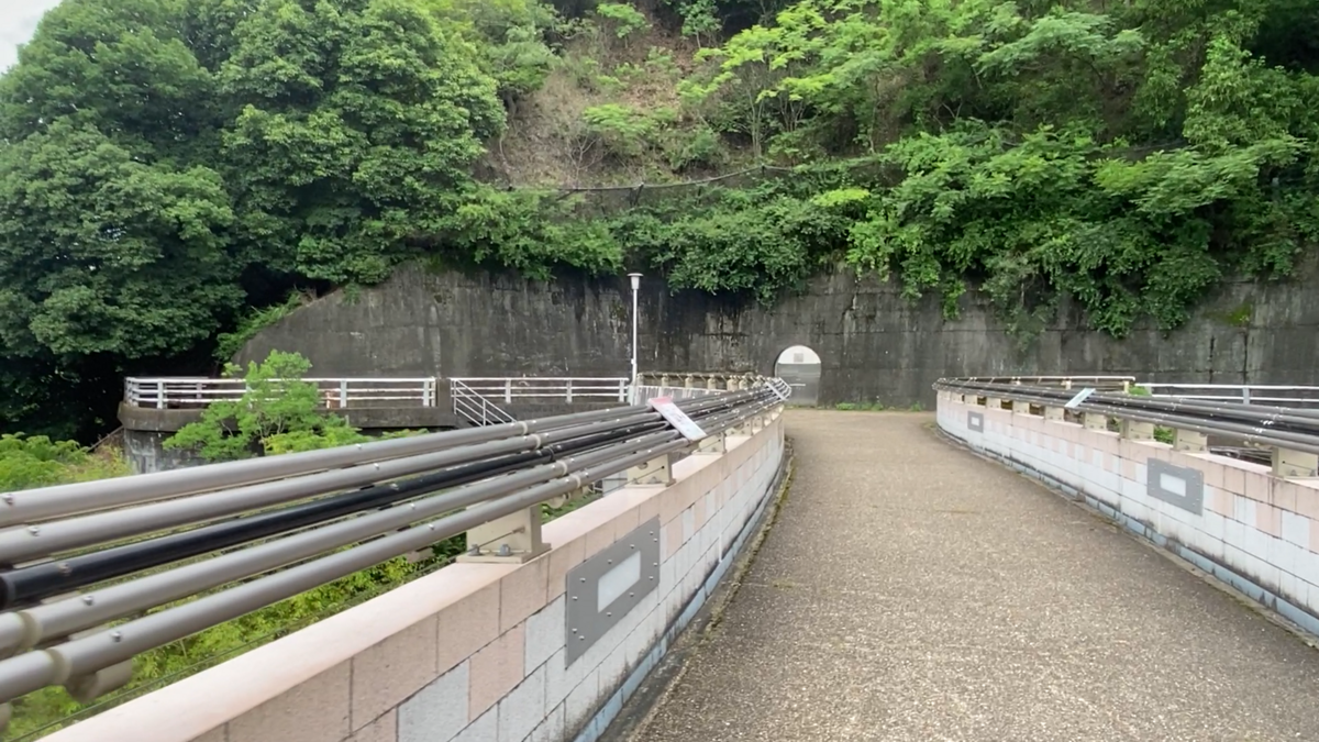 天ケ瀬ダム天端の眺め