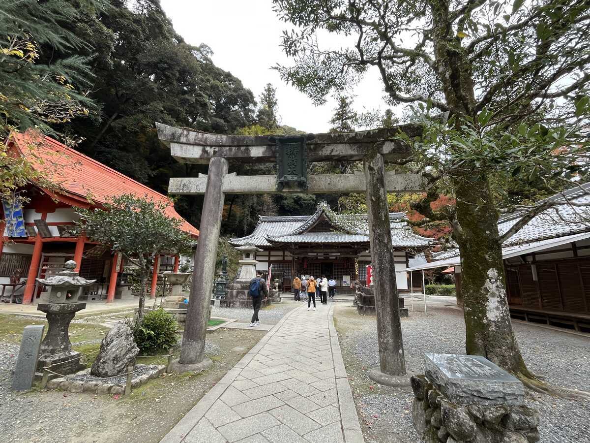 箕面　瀧安寺　本堂