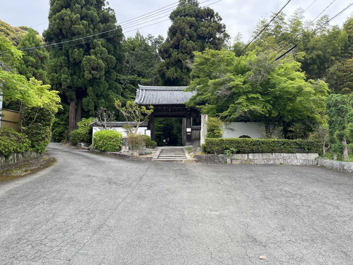 正伝院　山門