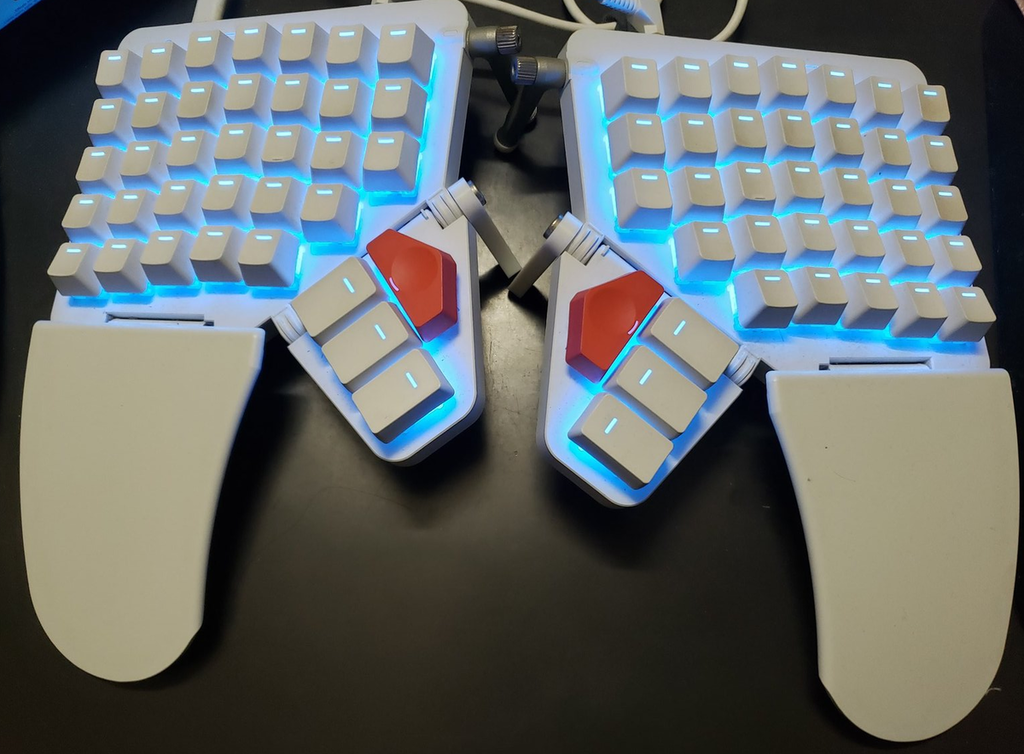 オリジナルのキーボードを3Dプリンタで作った - エムスリーテックブログ