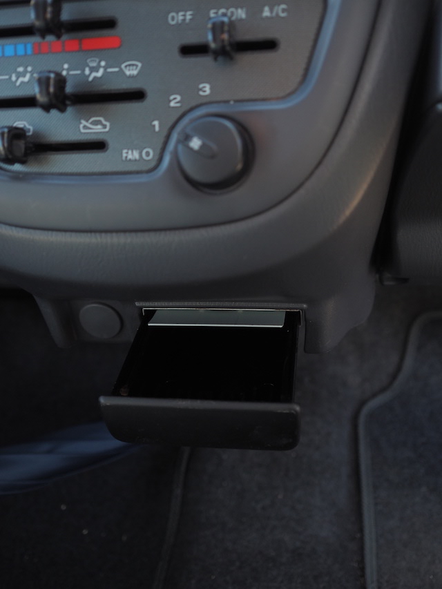 シガーソケットが付いていない車の中で音楽を聴きたい 備忘録のような何か