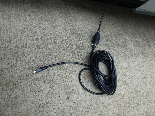 ハイエースに外部電源引き込み ハイエースあちょ氏のdiy