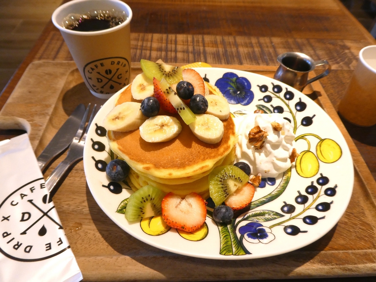 Drip-X-Cafe ヴィアイン大阪京橋店 モーニングセット（パンケーキ