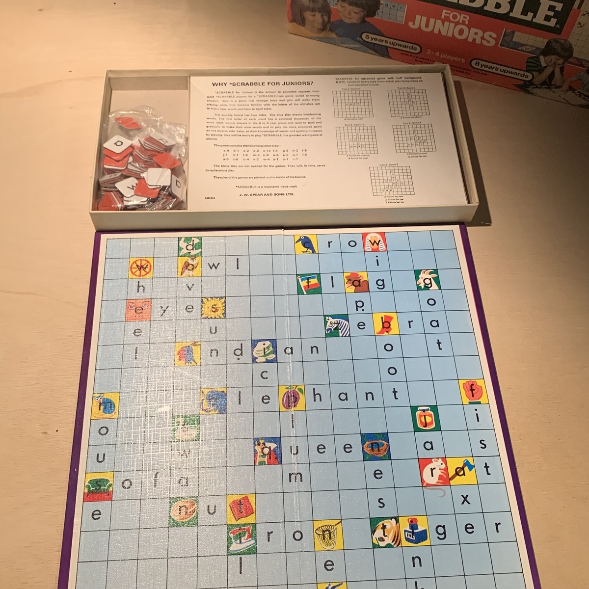 Scrabble For Juniors 英単語学習にぴったりのスクラブル 8歳以上編 なる子とマーナル Scrabble For Juniors 英単語学習にぴったりのスクラブル 8歳以上編 なる子とマーナル