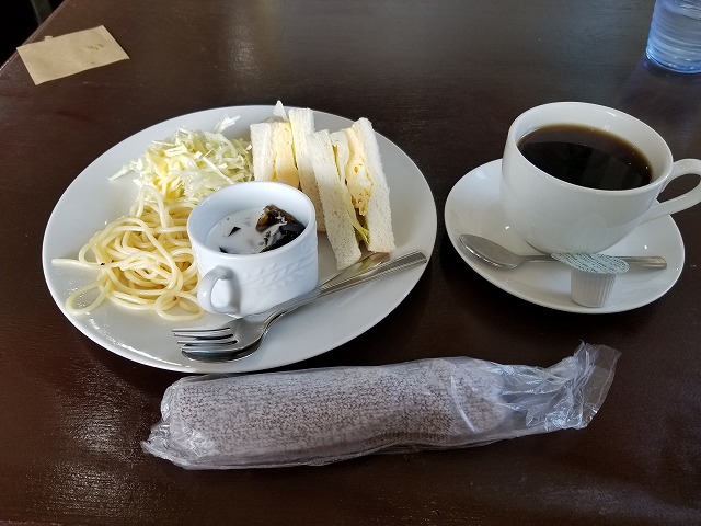 f:id:maabou_gaisyoku:20200404075410j:plain