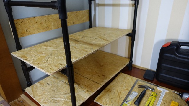 塩ビパイプでアイアン風シェルフをdiy D I Camp Diyとcampのコト