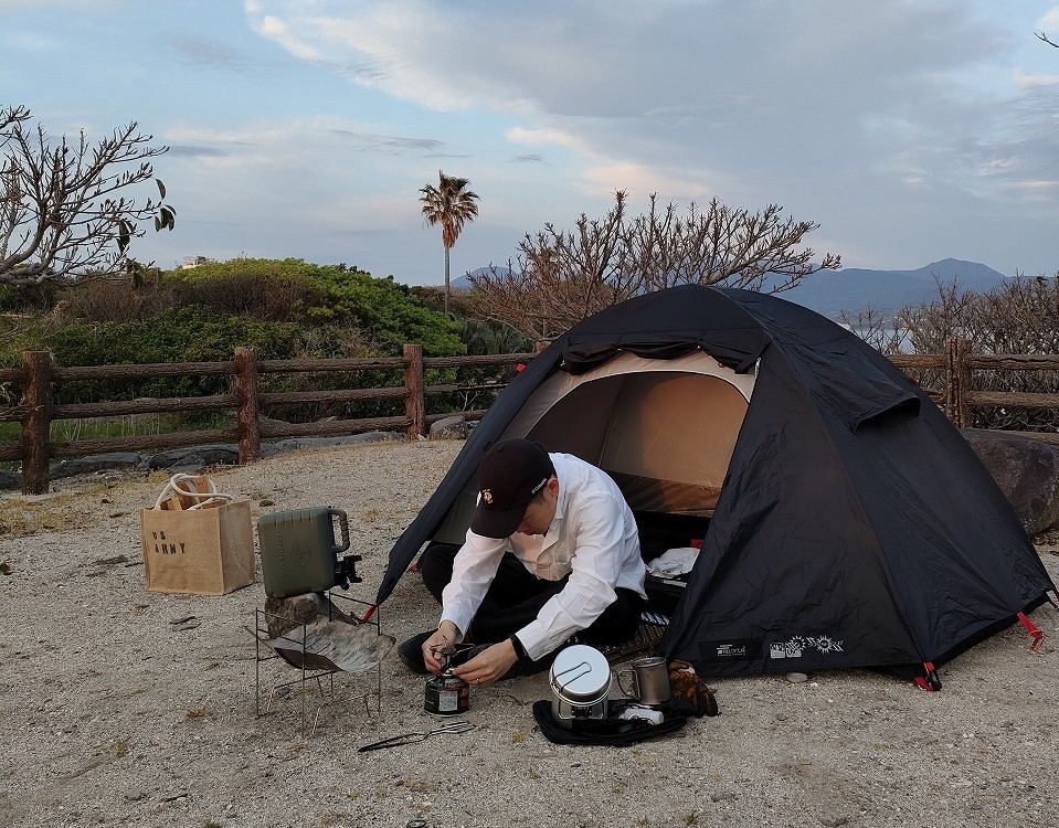 ミニマリストキャンプ】ソロキャンプデビューに要らないキャンプ道具を