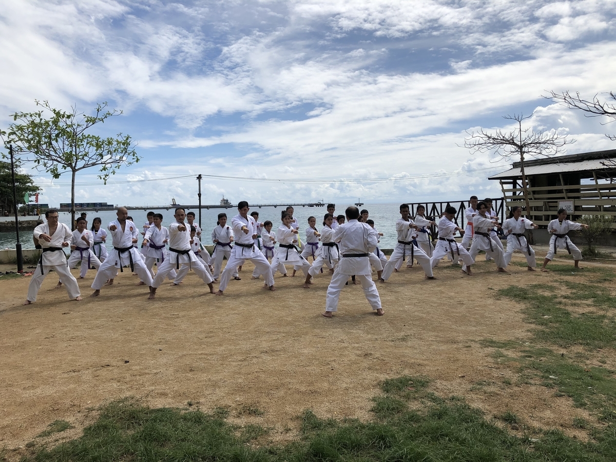 f:id:mabuhayhappily:20191118000213j:plain f:id:mabuhayhappily:20191118000213j:plain