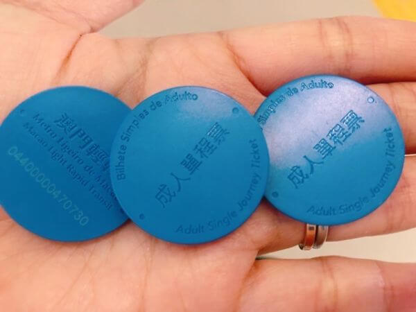 マカオ　LRT　料金