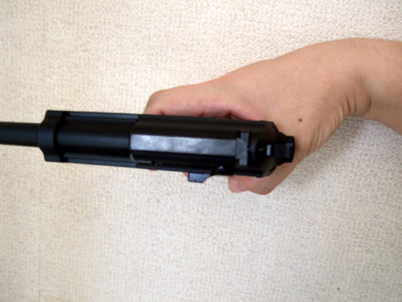 アニメ 漫画でこれだけは見過ごせない銃の間違い 指 手編 火薬と鋼