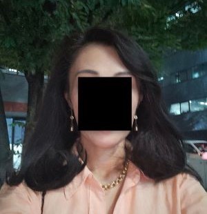 ヘアビューロン 4D Plus ストレートで作ったワンカールヘア