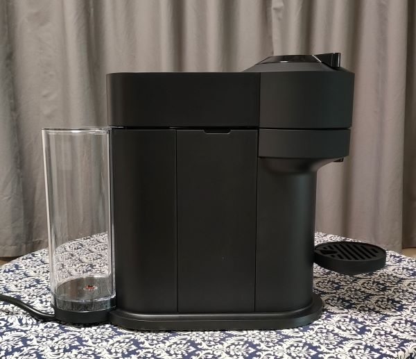 NESPRESSO ヴァーチュオ ネクストの横側全体像