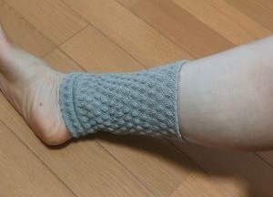 温むすび 健康足首ウォーマー ショートの基本の履き方