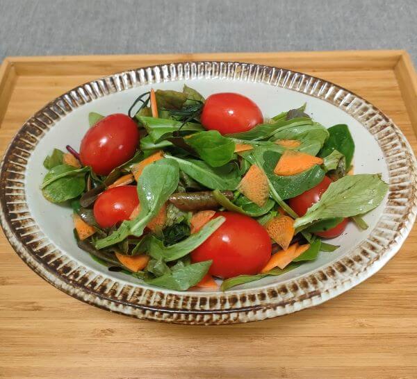 ビオ・マルシェの野菜で作ったサラダ
