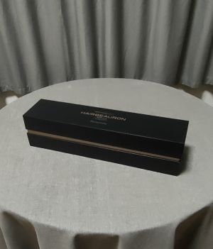 ヘアビューロン 4DPlus ストレートの箱