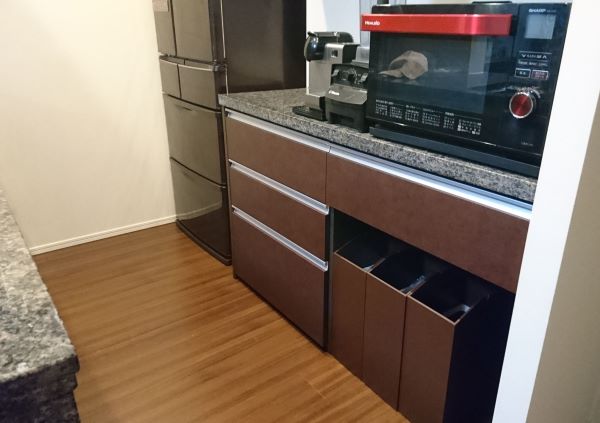 SHARPの440Lの冷蔵庫