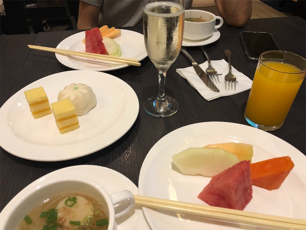 f:id:madamecobu:20180908193414j:plain f:id:madamecobu:20180908193414j:plain