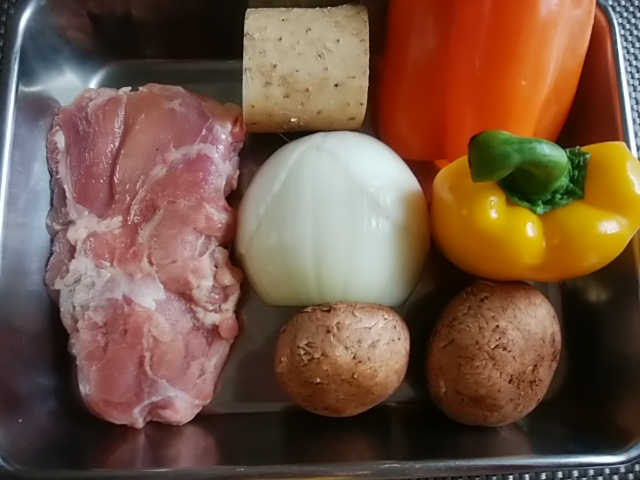 酢豚は豚肉がなかったら鶏肉でも美味しく味わえます 酢鶏の作り方 レシピ 女将の食卓 酢豚は豚肉がなかったら鶏肉でも美味しく味わえます 酢鶏の作り方 レシピ 女将の食卓