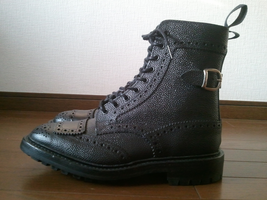 Tricker's（トリッカーズ） M7583 - 靴と歩む、僕の．．．