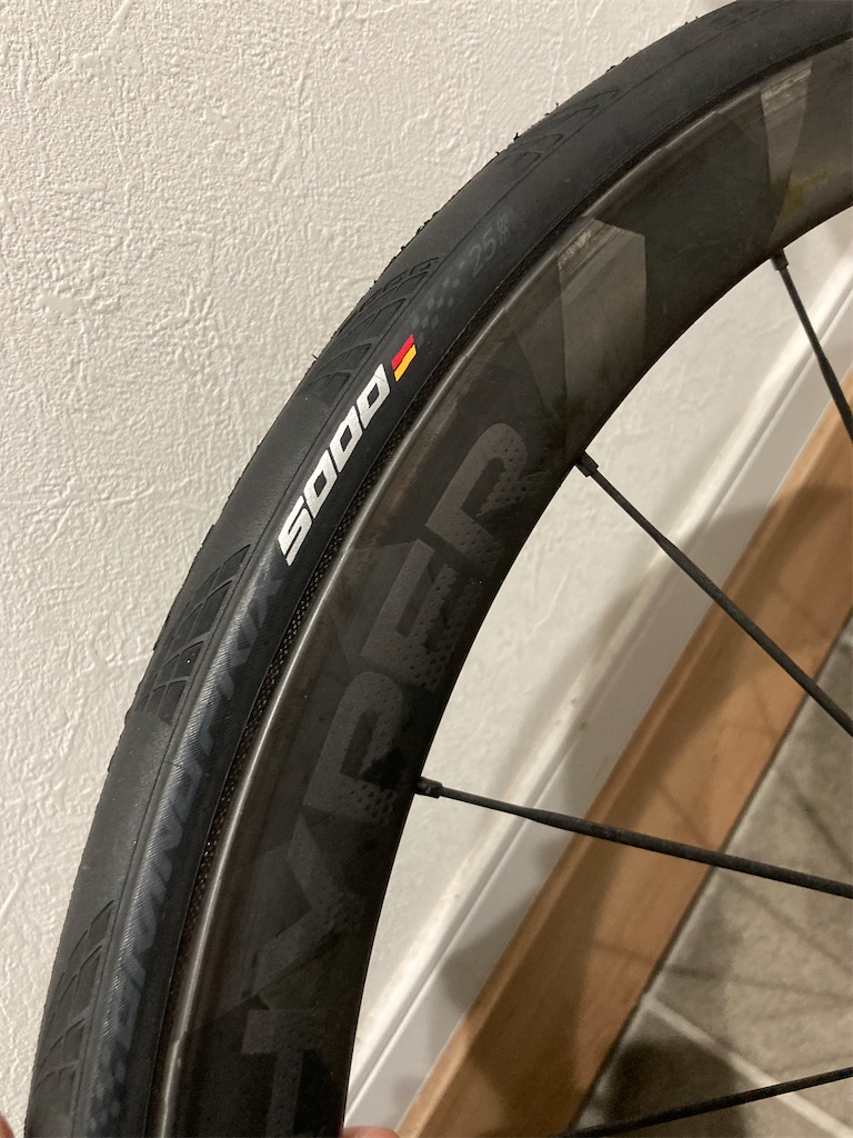 久々にクリンチャータイヤを履いてみたら管理が楽過ぎて困る