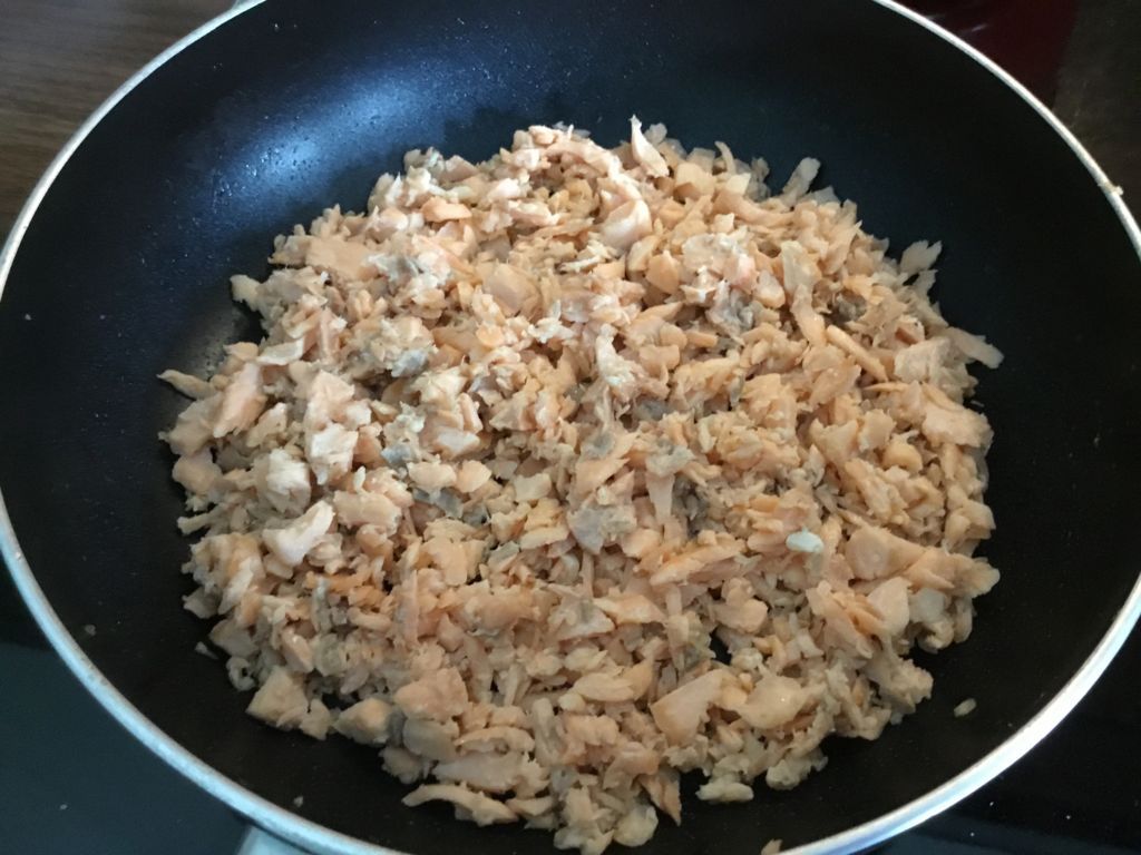 生鮭で手作り鮭フレーク