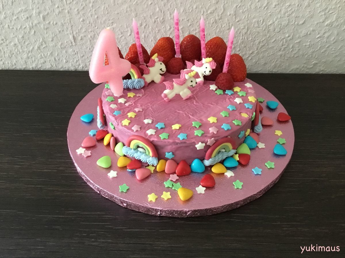 ユニコーンテーマでお誕生日会