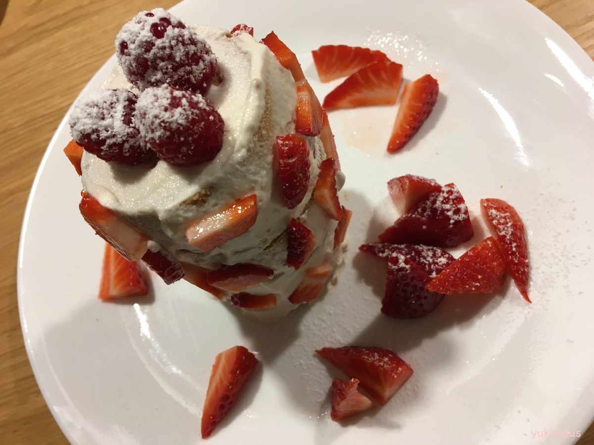 砂糖不使用 キイチゴ風味なロールケーキ
