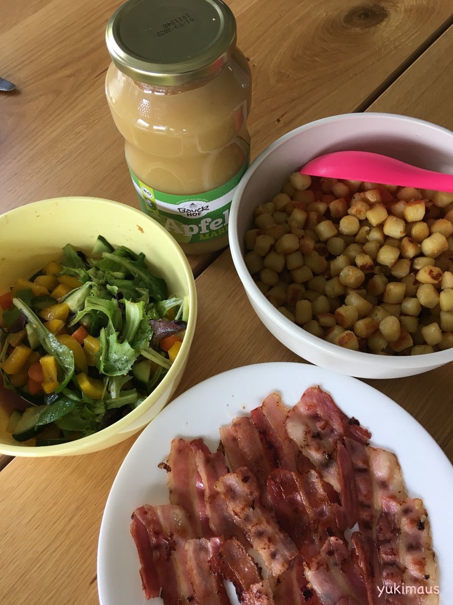 ドイツと日本家族のランチメニュー ニョッキとりんごソース