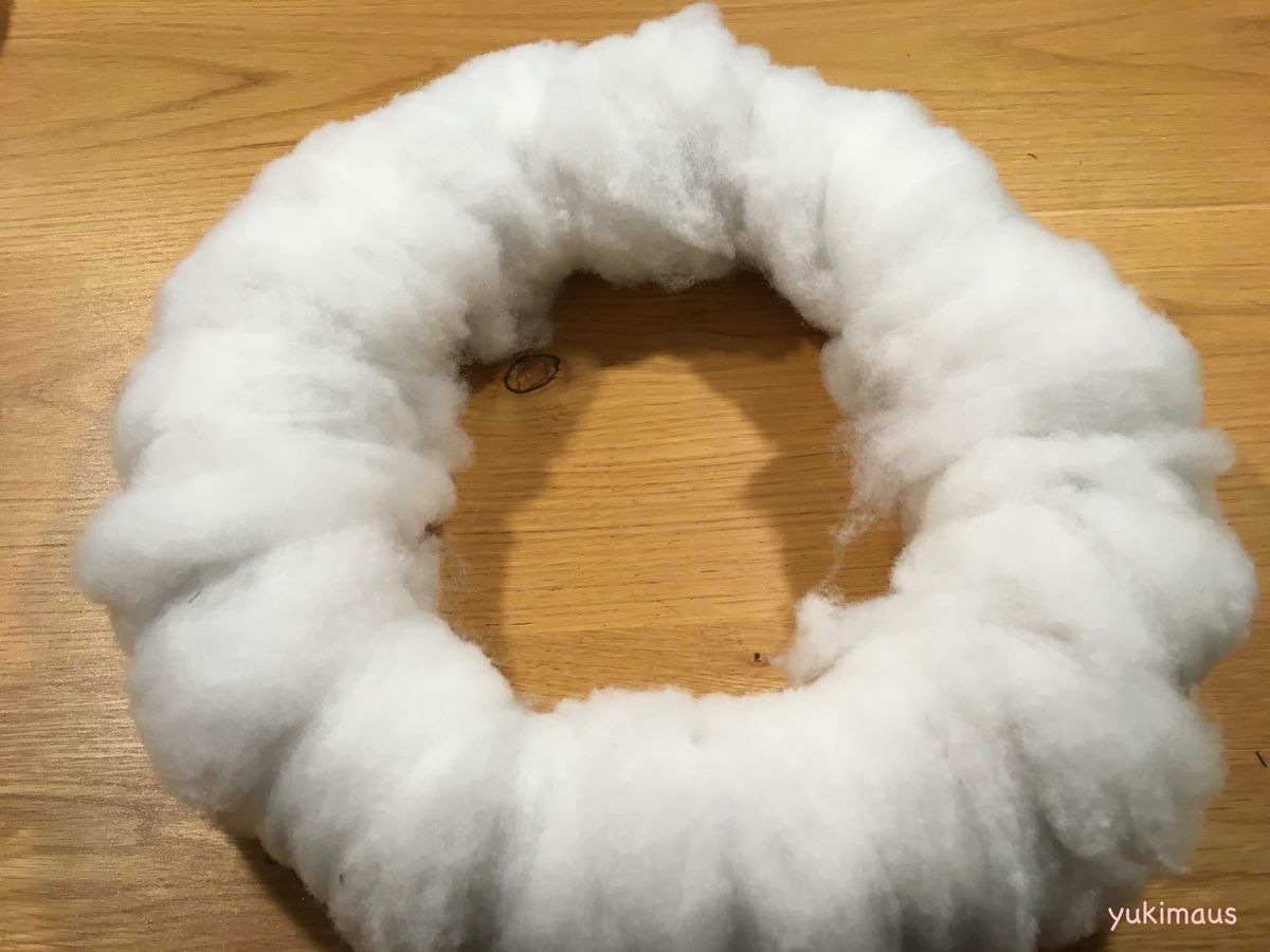 羊毛を使った手作りアドベントクランツ