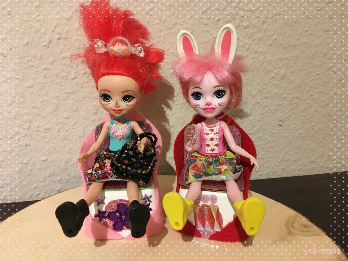 りかちゃんに妹用お姫様風手作り椅子