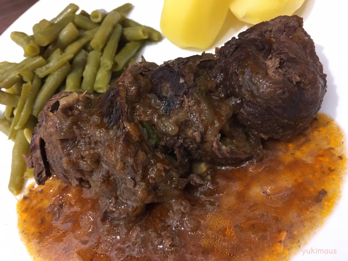 ストゥブレシピ　牛肉のロール煮込みRinderrouladen