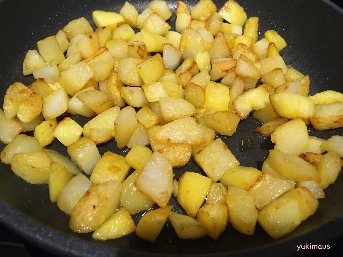 ドイツの代表料理。ジャーマンポテト〜Bratkartoffeln〜