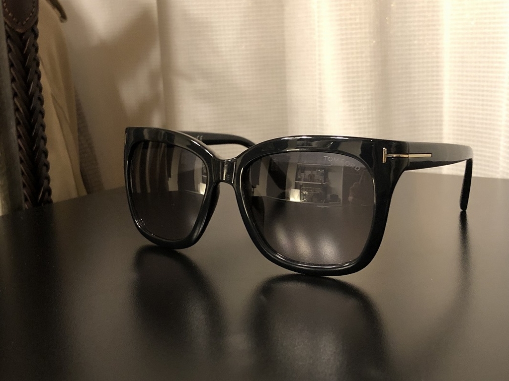 春夏に愛用 Tom Ford トムフォード のサングラスをご紹介 1978 アラフォーからの一生モノ探しー 春夏に愛用 Tom Ford トムフォード のサングラスをご紹介 1978 アラフォーからの一生モノ探しー