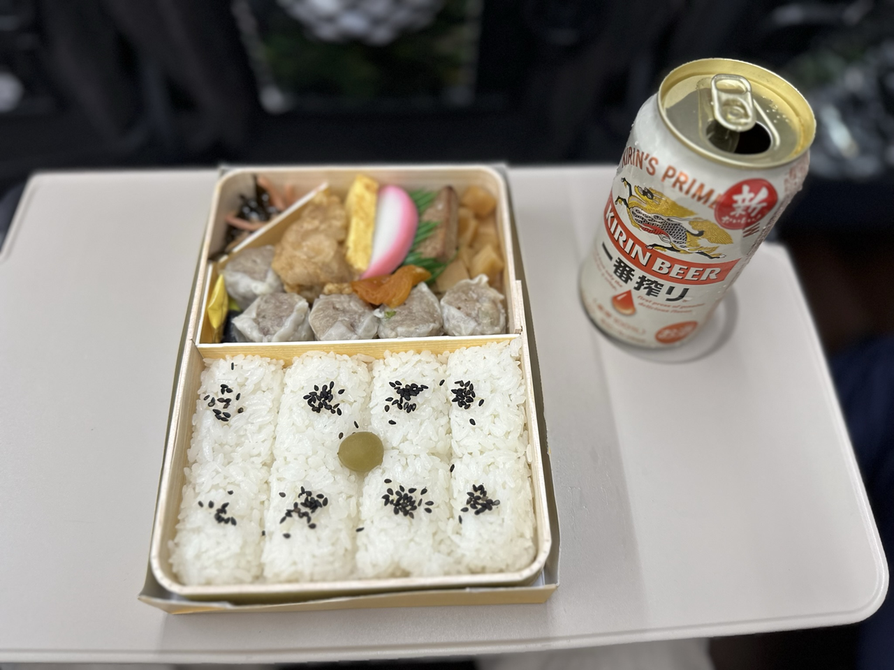新潟グルメで食い倒れ！灼熱の新潟競馬場＠Day1 - 1978 －アラフォー