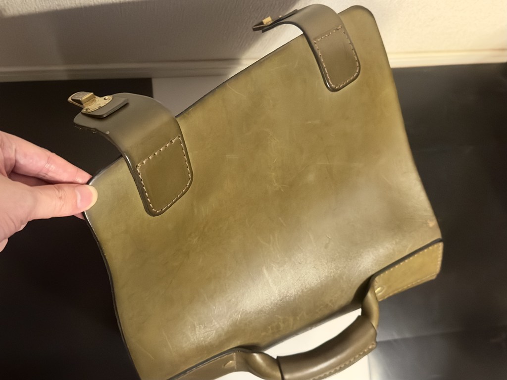 HERZ（ヘルツ）のレザーバッグをレビュー！ - 1978 －アラフォーからの