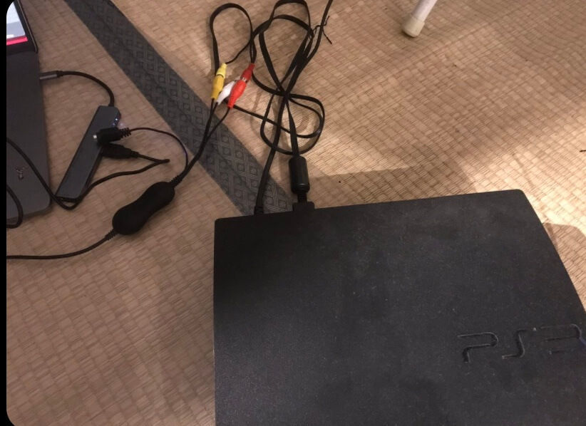 PS3にコンポジット端子ケーブルをセットして、3のビデオキャプチャーと接続する