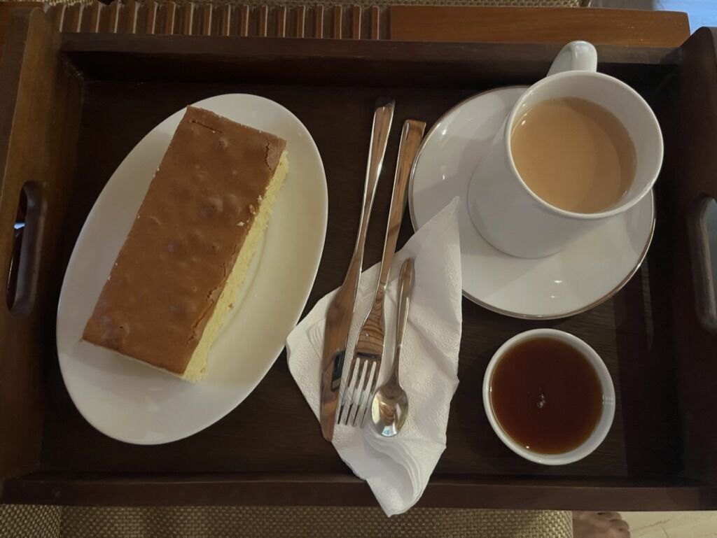 Luxury Villa With BB Free WI-FI ティータイム 奥様のハンドメイド バターケーキ 大きめ