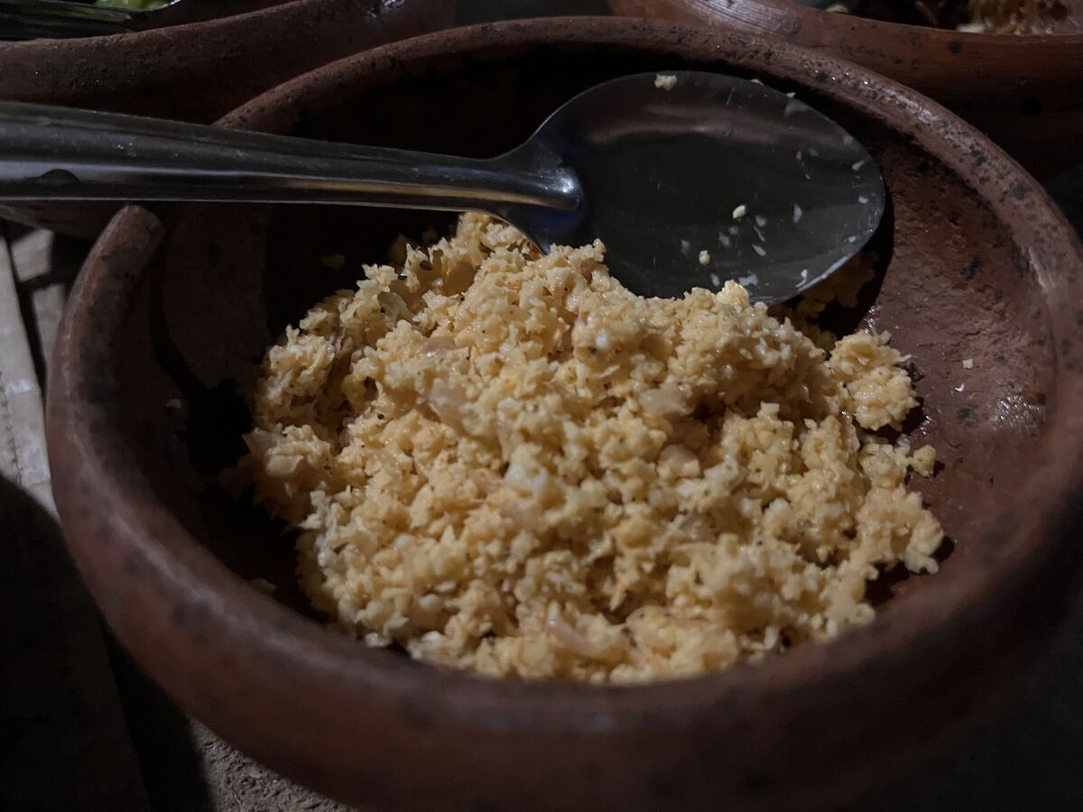 お家スタイルで絶品Rice &amp; Curry（ライス&amp;カリー）を提供する、隠れ家レストラン Ahangama（アハンガマ） ポルサンボル ココナッツの和え物 ココナッツのふりかけ