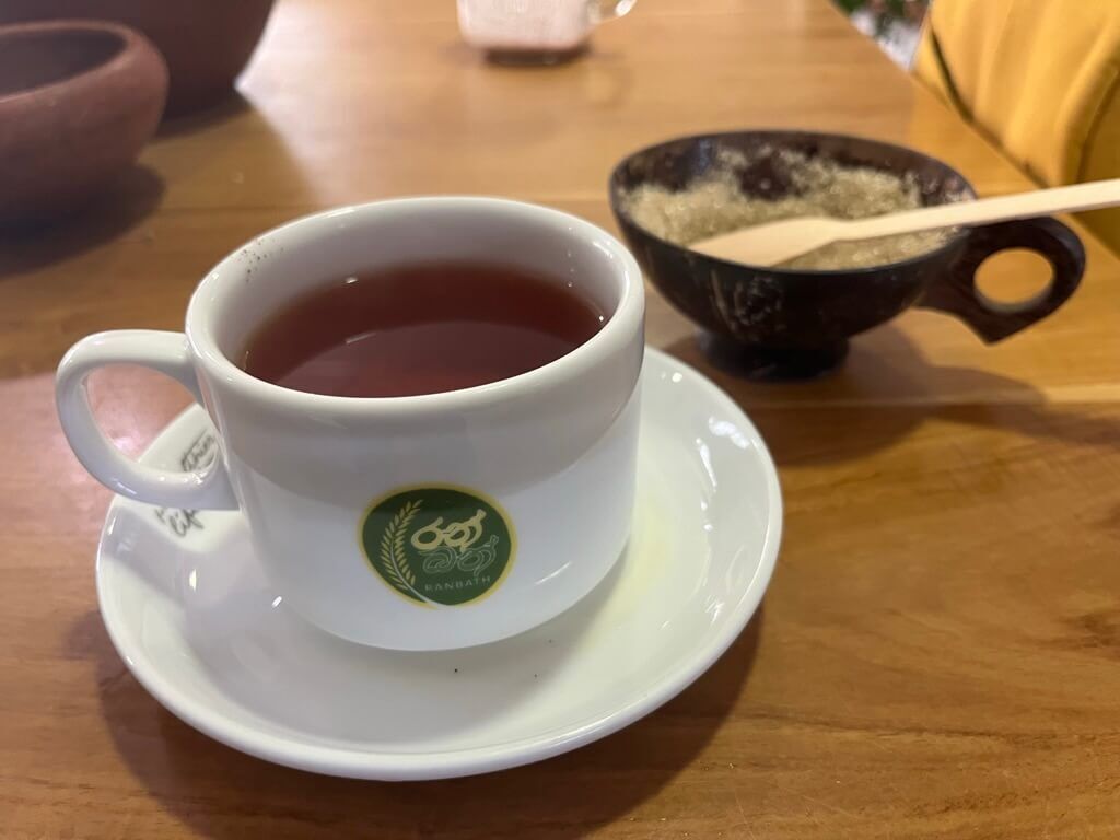 イングルテー（ジンジャーティー） Ranbath Organic Colombo4 オーガニックレストラン
