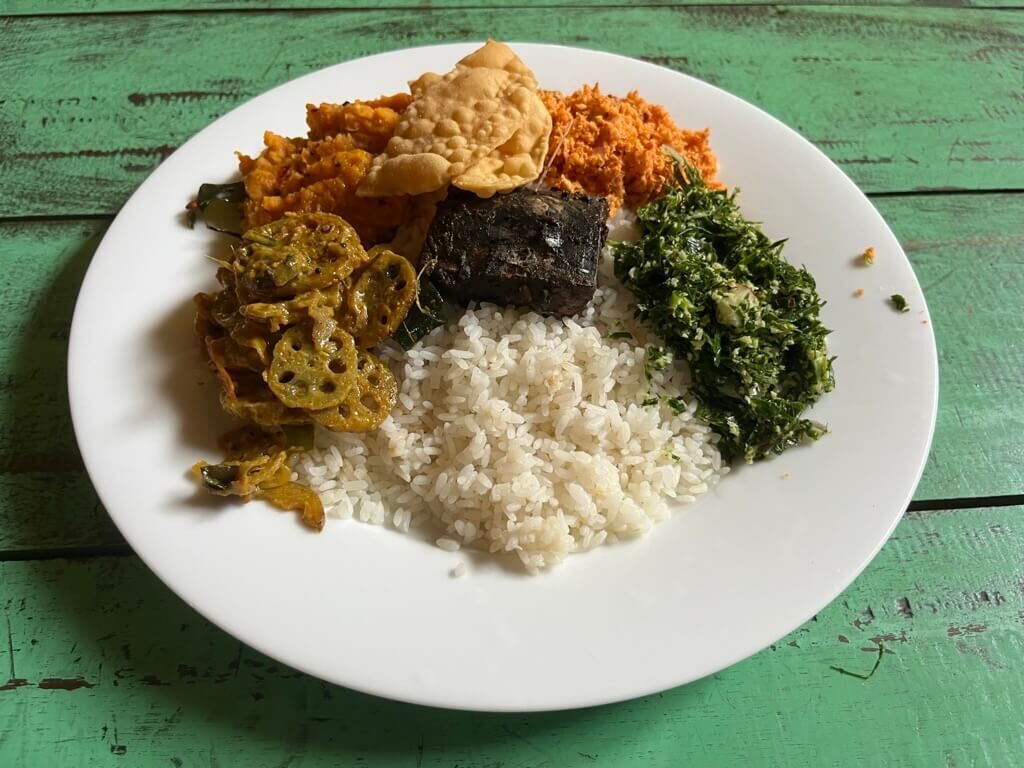 フィッシュライス&amp;カリー パリップ ポルサンボル アグナコラサンボル ネルンアラキラタ スドゥハール Dehiwala（デヒワラ） Mount Lavinia（マウントラヴィニア）Rice and Curry（ライス&amp;カリー）Dehiwala（デヒワラ） Mount Lavinia（マウントラヴィニア）Rice and Curry（ライス&amp;カリー）