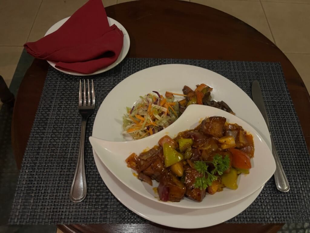 フィッシュデビル サラダ 野菜炒め Insight Resort Ahangama S&amp;S Other Certified アハンガマ