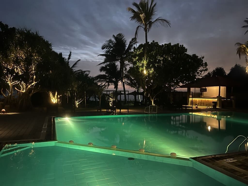 夜のプール 2 Insight Resort Ahangama S&amp;S Other Certified アハンガマ
